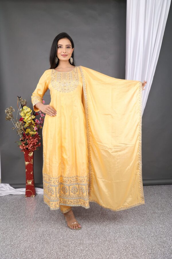 Silk Kurti Set - Image 4