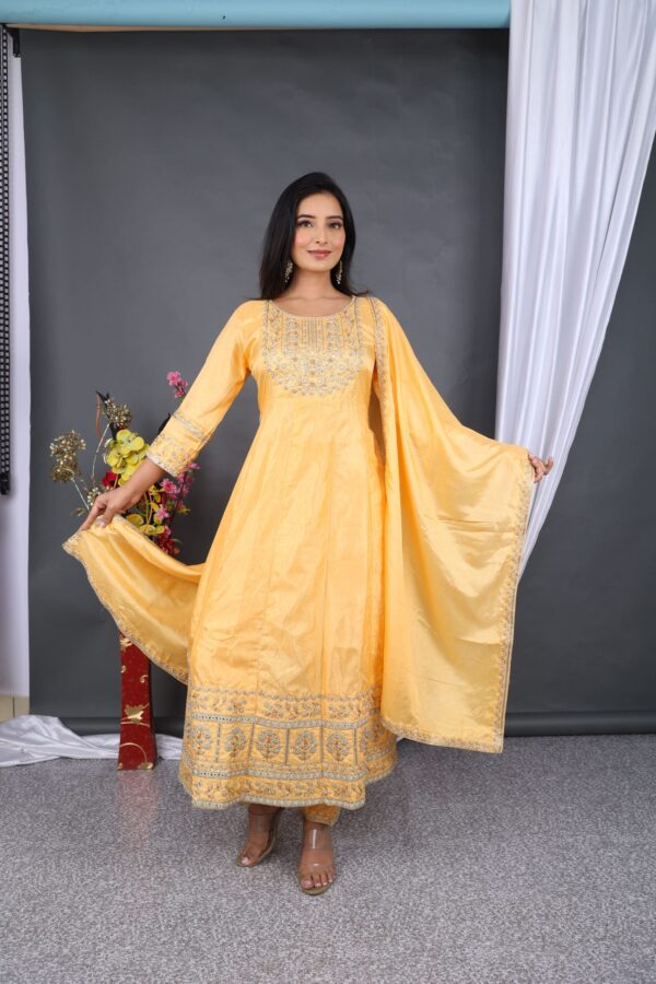 Silk Kurti Set - Image 7