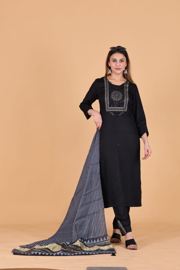 Embroidered Rayon Set - Image 4